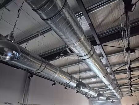 local commercial 354m² – saint-christol-lès-alès