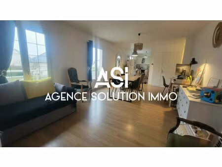 maison 5 pièces à laval avec jardin et grenier aménageable