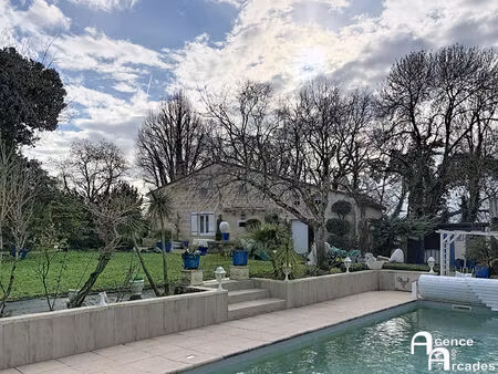 belle maison en pierre et dependances