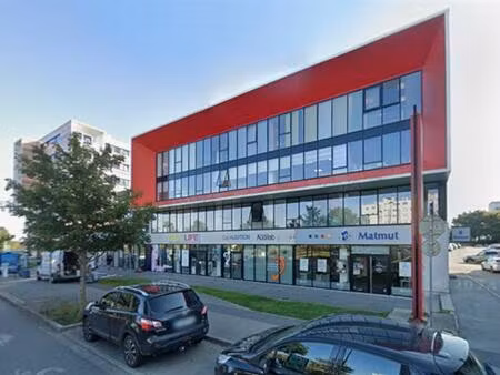 location bureau brest 103 m²