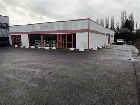 location local d'activités evreux 400 m²