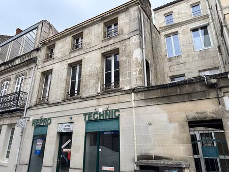 vente immeuble 3 pièces  138.77m²  rochefort