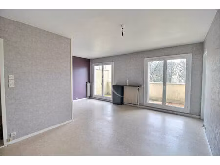 vente appartement 3 pièces  68.25m²  maurepas