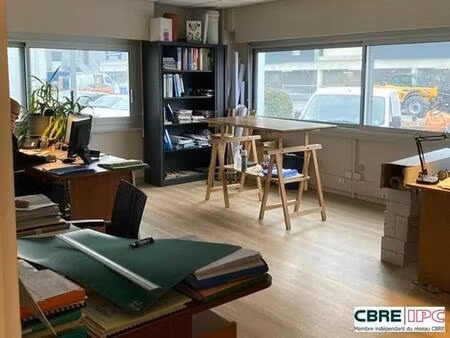 location bureau bayonne 133 m²