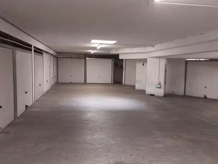 location commerce 12 m² à nice (06300)