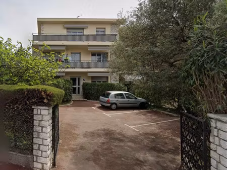 location garage 9 m² à cannes (06150)