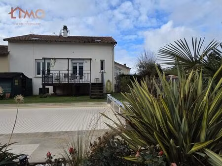 maison familiale commerce à pied