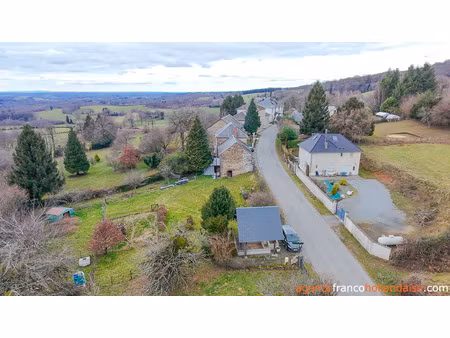 maison de village avec grange et 2.300m²