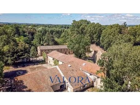 achat maison 3 500m² nimes 30900