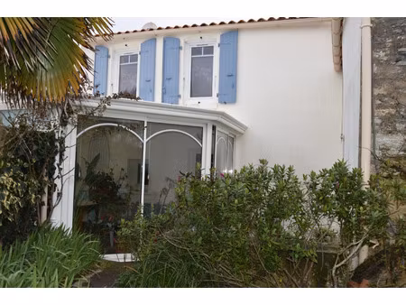 maison à vendre le chateau d'oleron 6 pièce(s) 100m2 304 500€