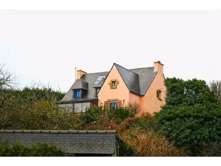 maison de 8 pièces de 295 m² à camaret-sur-mer