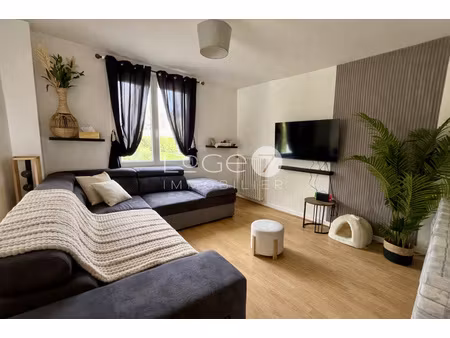exclusif : maison proche bourg sur belle parcelle constructi