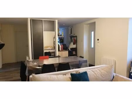 location appartement 4 pièces 73m² pont de vaux 01190