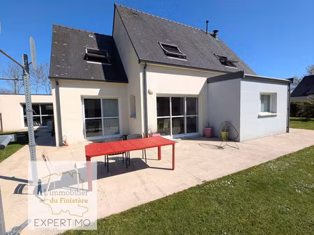 bénodet proche-maison récente de 6 pièces principales sur 1151 m² et double garage de 78 m