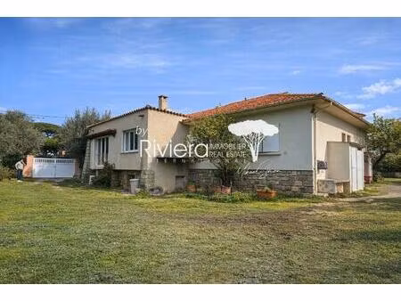 villa proche centre ville et plages !