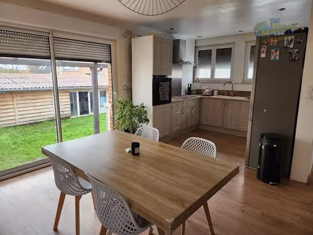 vente maison 5 pièces 92 m² à hondschoote (59122)  210 000 €