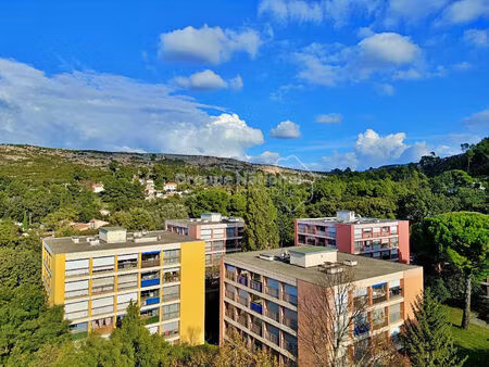 appartement les pennes mirabeau 4 pièce(s) 71m2