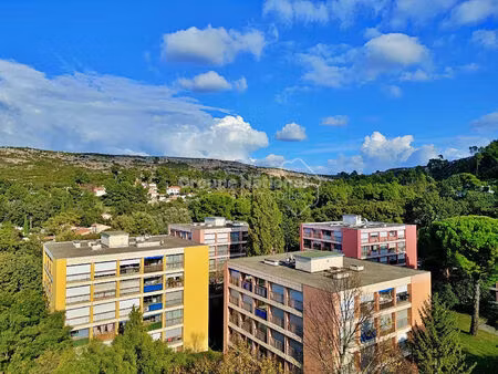 appartement les pennes mirabeau 4 pièce(s) 71m2