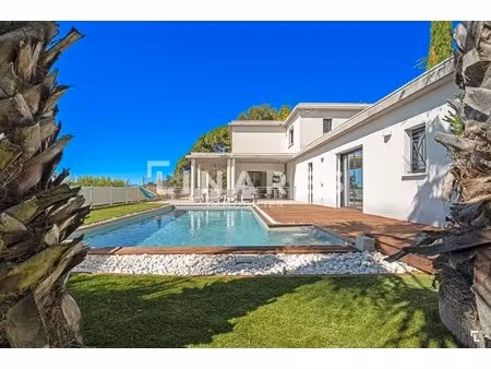 miami vibes - villa t4 de 192 m2 + dépendance + garage - 13012 marseille