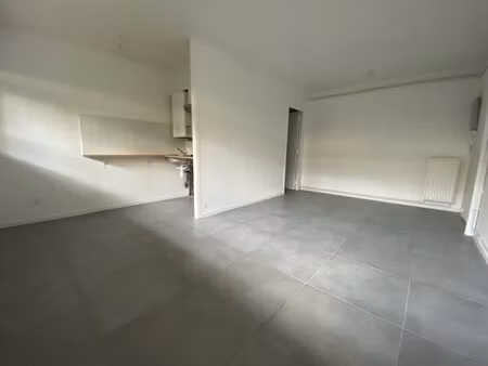 location appartement 1 pièce 26m² bordeaux 33200