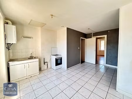 appartement à louer 2 pièces 37.15 m² - le chambon-feugerolles (42) - 350€