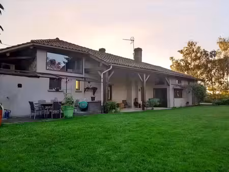 vente maison 5 pièces 235 m² chanoz-châtenay (01400)