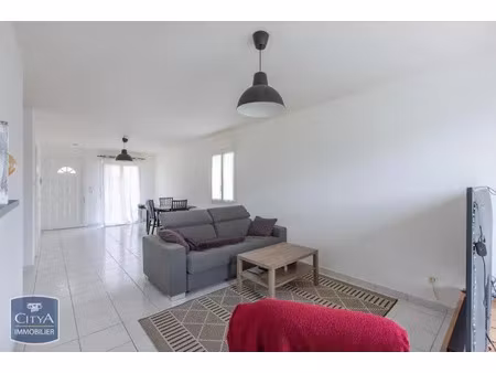 maison à louer 4 pièces 79.62 m² - vineuil (41) - 850€