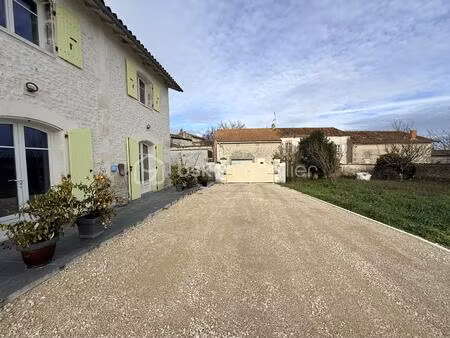 maison de 147 m² à lonzac