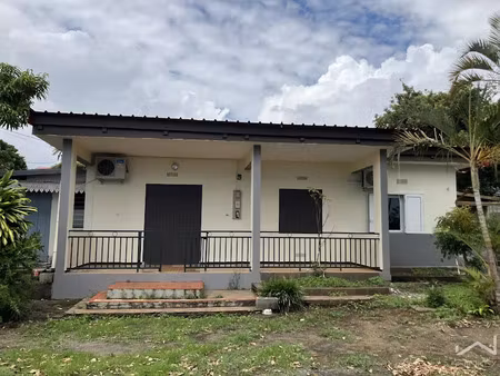 vente maison 5 pièces 205 m² à sainte anne (97437)  240 800 €