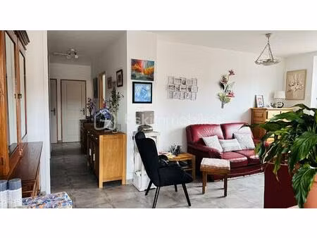 appartement de 68 33 m² à viriville