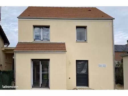maison 4 pièces 96 m²