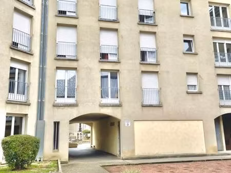 appartement 5 pièces 94 m²