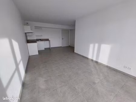 appartement 3 pièces 58 m²