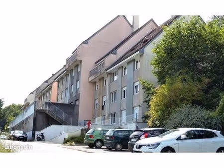 appartement 4 pièces 83 m²