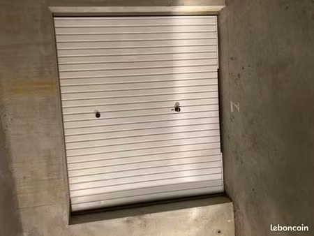 garage/box 23 m² toulouse