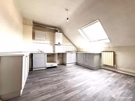 appartement 3 pièces 90 m²