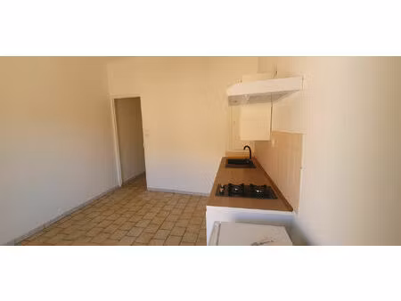 location appartement 2 pièces 33m²