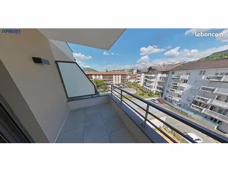 appartement 3 pièces 67 m²