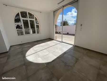 location 3 pièces biot terrasse