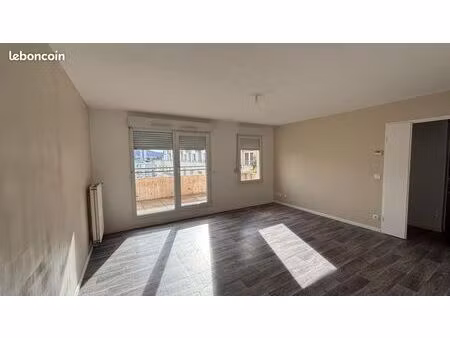 appartement 3 pièces 70 m²