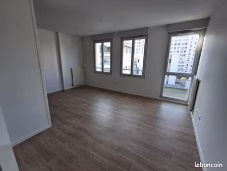 appartement 3 pièces 68 m²