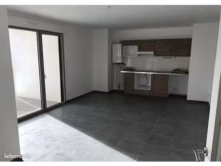 appartement 3 pièces 63 m²
