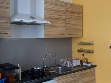 grand f3 au bourg d'unieux