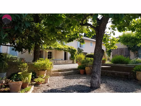 magnifique propriété sud ventoux sur 3 ha