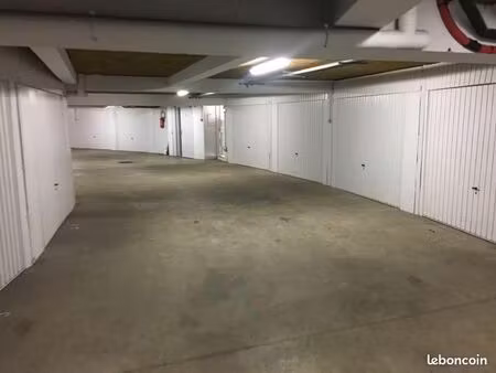 garage/box 15 m² cesson sevigne