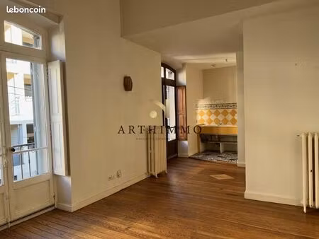 appartement 3 pièces 63 m²