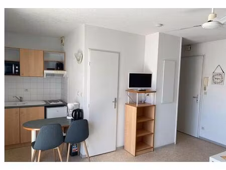location appartement 3 pièces 32 m² à la rochelle (17000)