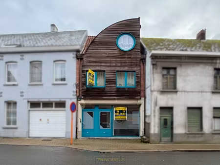 commercieel te koop in oudenaarde met 2 slaapkamers
