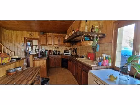 vente maison 8 pièces 154 m² les eyzies (24260)