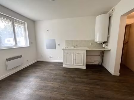 location appartement 1 pièce 29 m² à marcilly-sur-eure (27810)